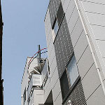 ４台駐車ビルトインガレージのある、ゆとりの２世帯住宅